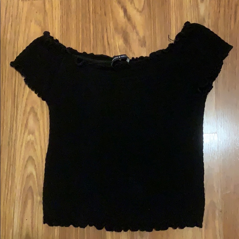 Brandy Melville cropped black shirt